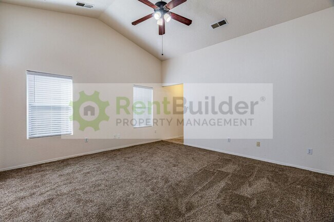 Building Photo - 10532 Ramah Dr NW