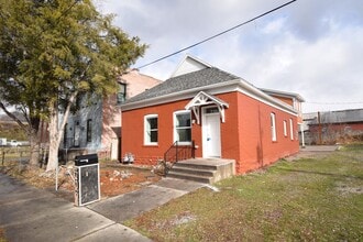 Building Photo - 536 N 600 W