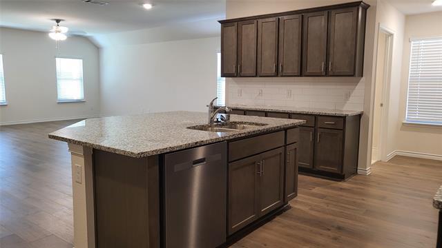 Building Photo - 1614 Silver Landing Trail