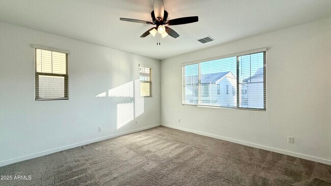 Building Photo - 1151 E Armstrong Wy