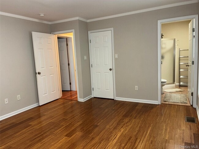 Building Photo - 24 Alice Ct