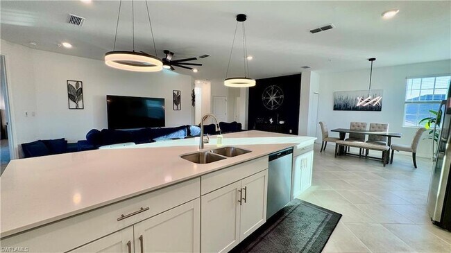 Building Photo - 43269 Waterbird Way