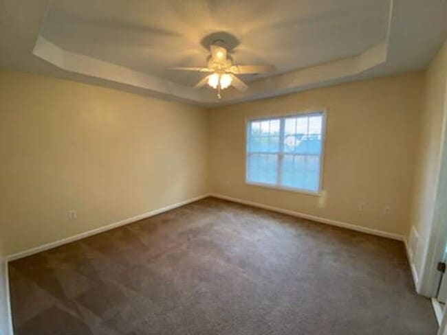 Building Photo - 3 Bedroom 2.5 bath home in Escoba Bay community - Sneads Ferry