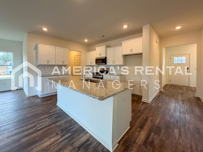 Building Photo - Modern Two Story Living in Doss Ferry - Available NOW!!