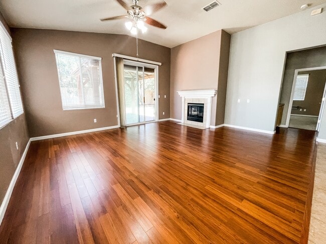 Building Photo - 1837 Boardwalk Dr