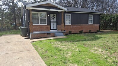 Building Photo - 1613 Armstrong St NW