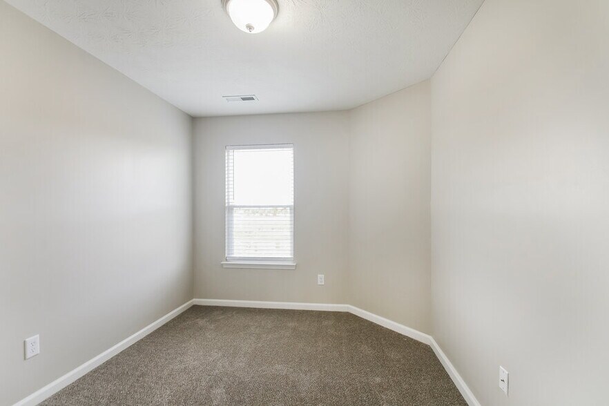 Building Photo - 7832 Wolfgang Pl