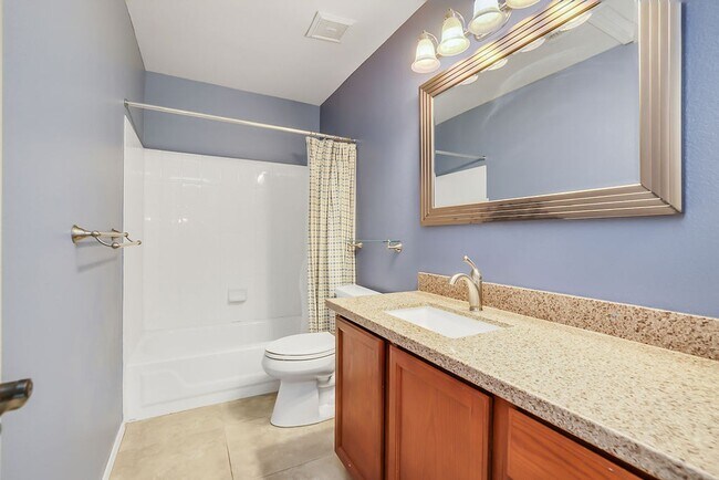 Building Photo - Beautiful Chandler home with pool!