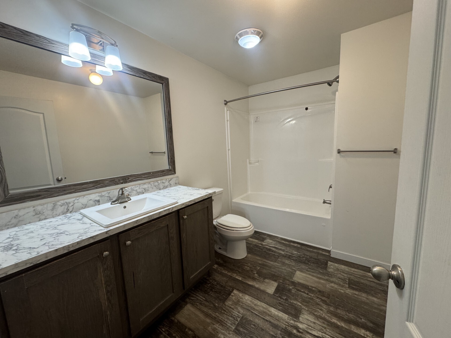 Building Photo - 44 Claremont St