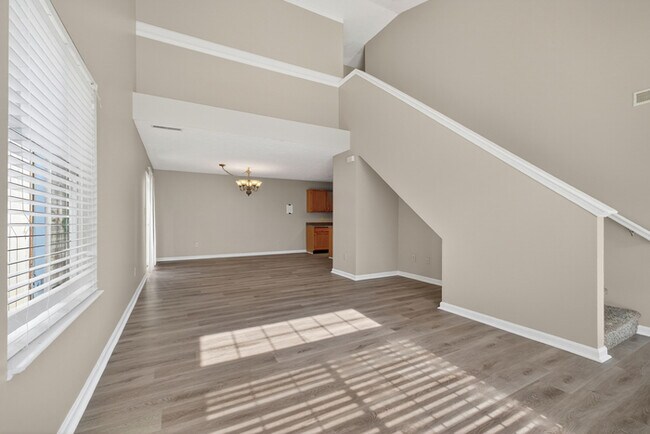 Building Photo - Light-Filled Fishers Home with Fenced Yard