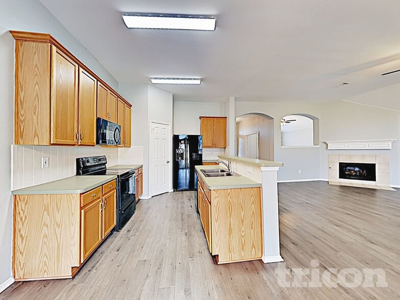 Building Photo - 2109 Pecan Creek Dr