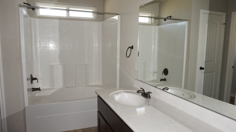 Building Photo - 6500 Castle Gap Dr