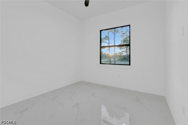 Building Photo - 1601 Clark Ave