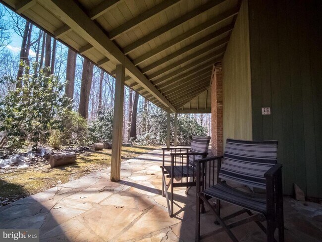 Building Photo - 4313 Woodlark Dr