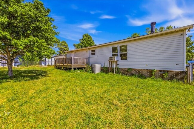 Building Photo - 105 Valley Forge Way N