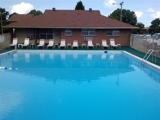 Building Photo - 201 Berryman Rd