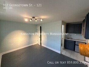 Building Photo - Efficiency Apartment NOW AVAILABLE