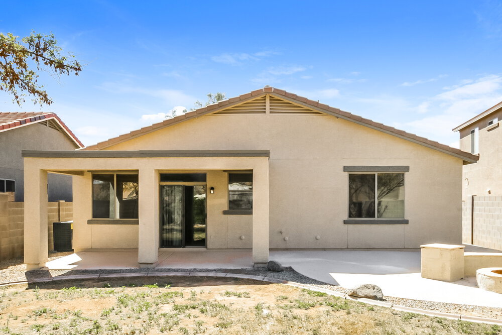 Building Photo - 1062 E Nickleback St