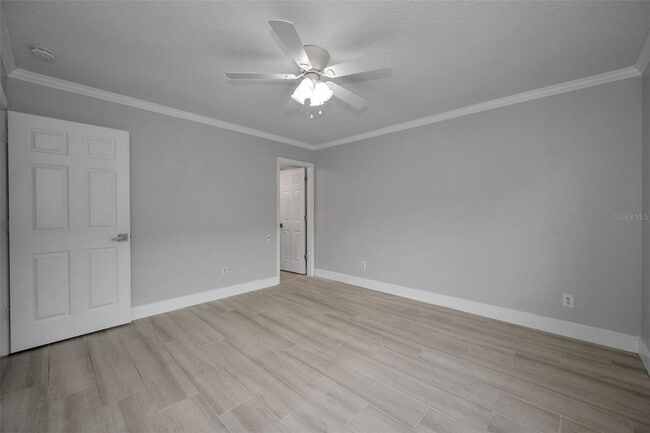 Building Photo - 1502 Cottonwood Terrace