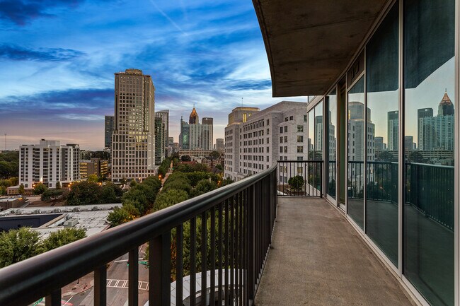Building Photo - 1080 Peachtree St NE