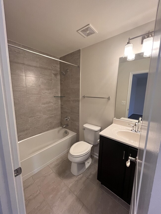 Building Photo - 5660 Scott Ridge Pl