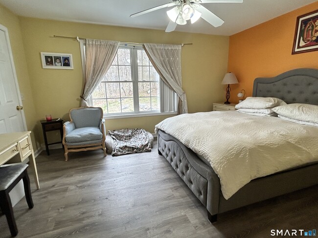 Building Photo - 39 Asia Cir