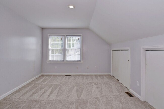 Building Photo - Cute Two Story With Nice Upgrades