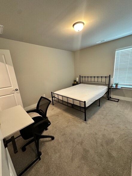 Building Photo - 3946 Winterfield Pl