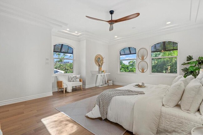 Building Photo - 1707 Caribbean Dr