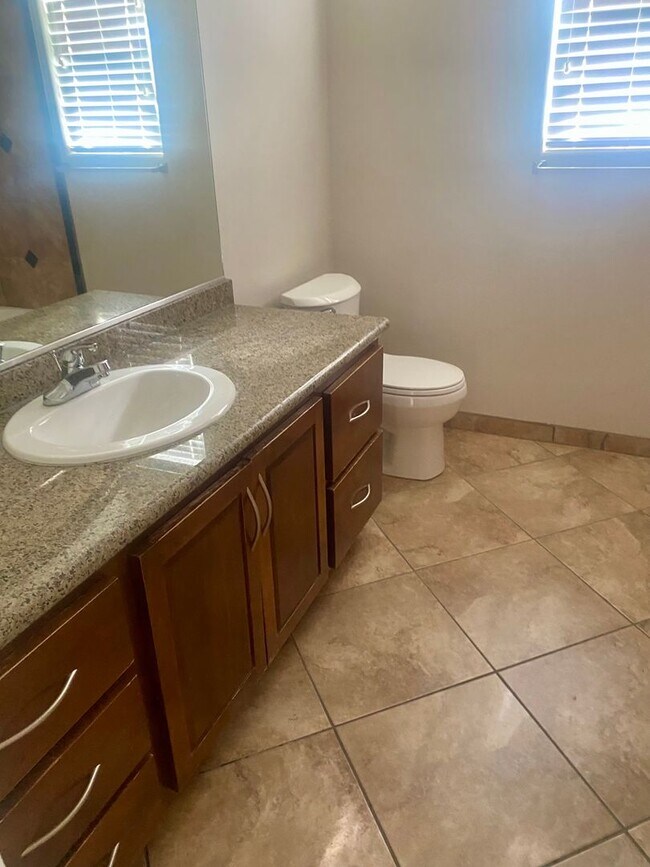 Building Photo - 7324 Vista De Sobre Dr