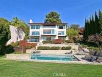 Building Photo - 1356 Vía Romero