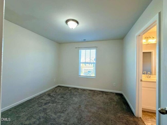 Building Photo - 1152 Chestnut Bluff Run