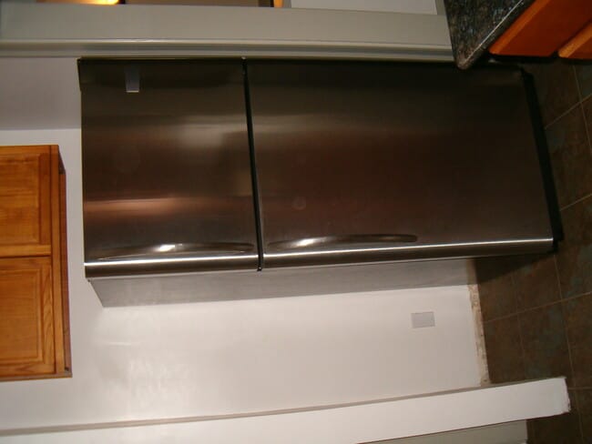 Kit Refrg. - 2213 Ocean Ave