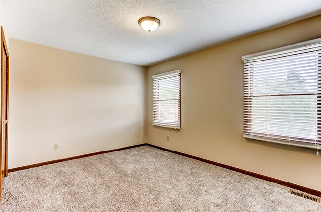 Building Photo - 4 Bedroom Home in Powell