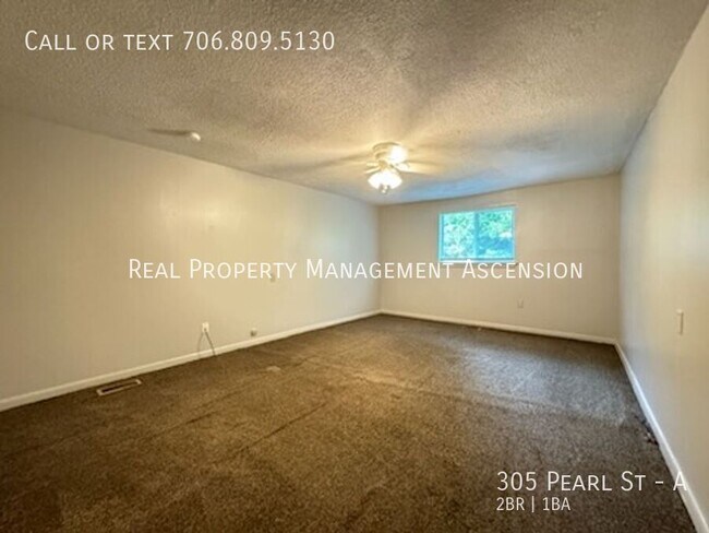 Building Photo - 305 Pearl Ave