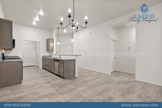 Building Photo - Easy Living Starts at AMRR: 2 Bedroom/2 Bath In Frenship ISD!