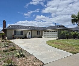 Building Photo - 11871 Topaz Cir