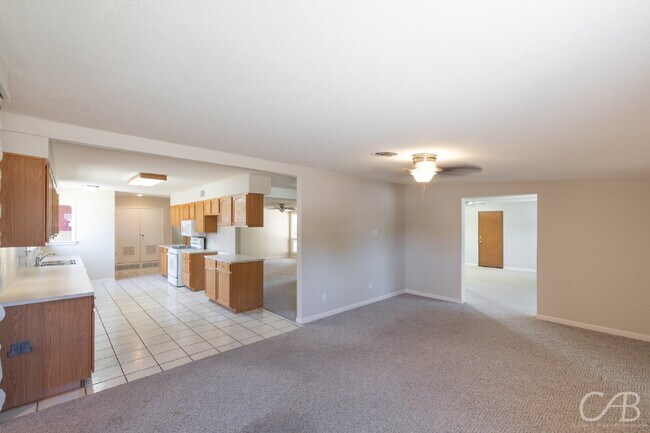 Building Photo - For  Lease