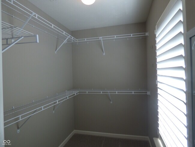 Building Photo - 8213 Katrina Way