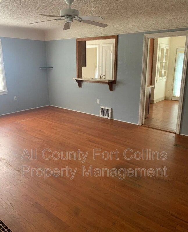 Building Photo - 1405 15th Ave