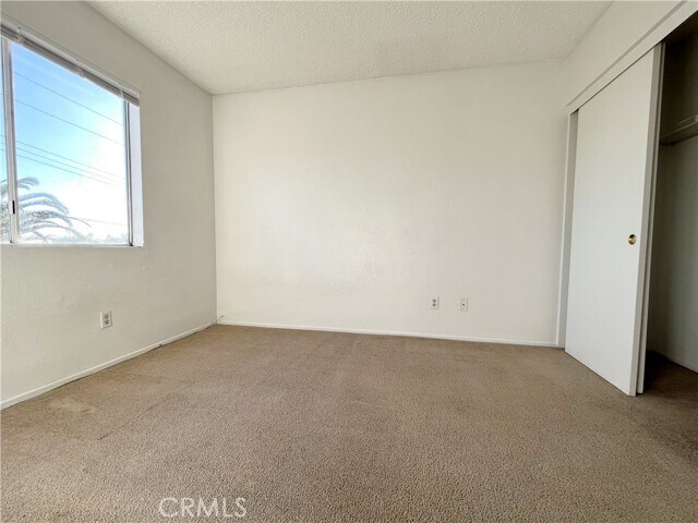 Building Photo - 34759 Lockwood Dr