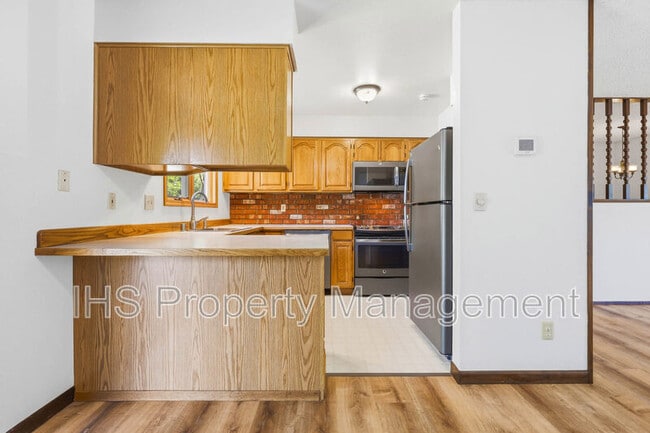 Building Photo - 603 N Conway Pl