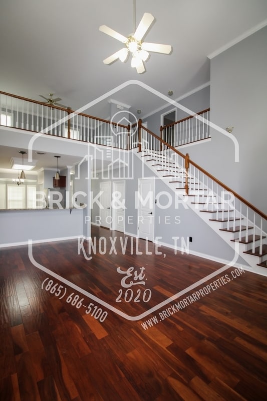 Building Photo - 613 Chapel Point Ln