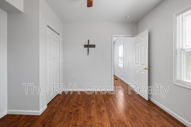 Building Photo - 2517 Haden Ave