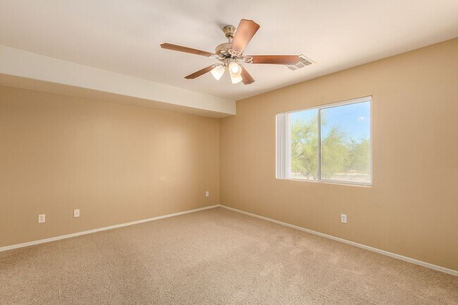 Building Photo - Copper Basin Charmer