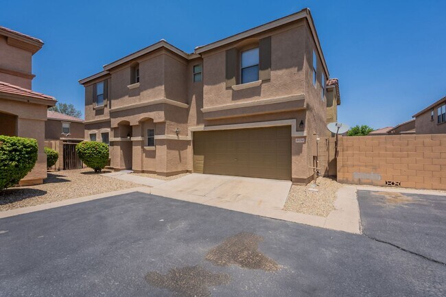 Building Photo - Great Location, 4 Bedrooms in Peoria!