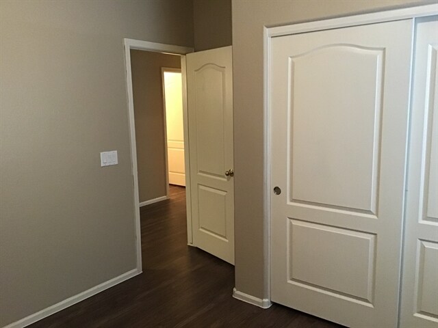 Building Photo - 10338 W Wood St