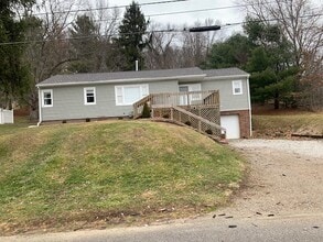 Building Photo - 2109 Greenwood Ave