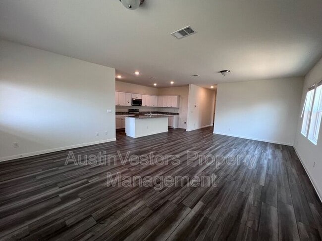 Building Photo - 130 Rubrum Rd