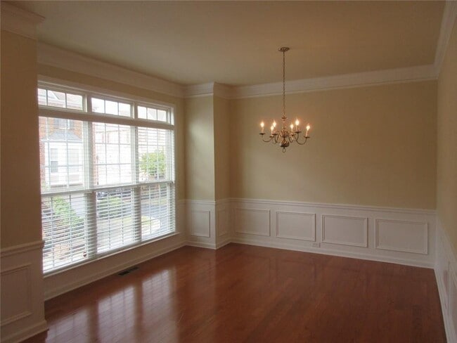Building Photo - 6074 Kentons Ln
